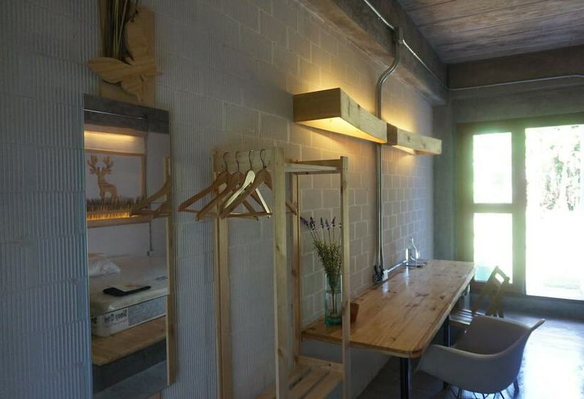 Szálloda Hink Poshtel Phangnga