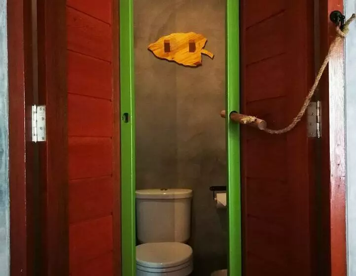 ホテル Hink Poshtel Phangnga