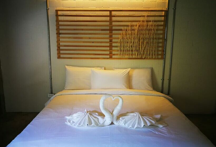 Szálloda Hink Poshtel Phangnga