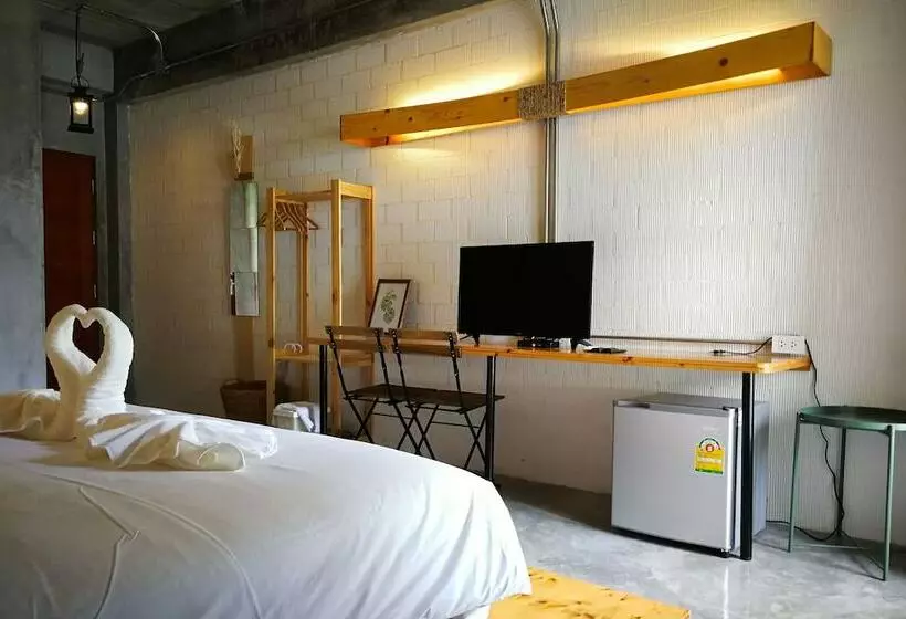 ホテル Hink Poshtel Phangnga