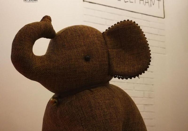 Hotel Lazy Elephant Guesthouse