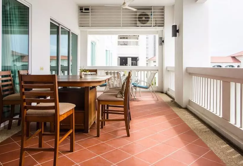 Hotelli Profolio Straits Quay