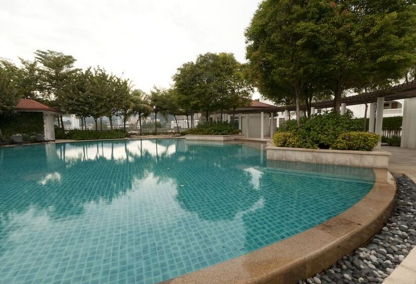 Hotel Profolio Straits Quay