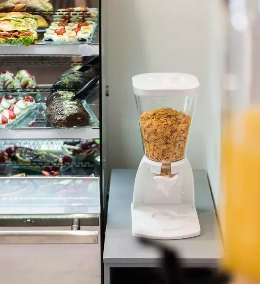 Hotelli Santorini Main Square