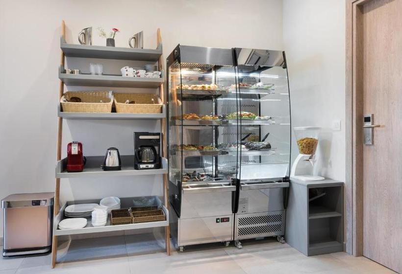 Szálloda Santorini Main Square