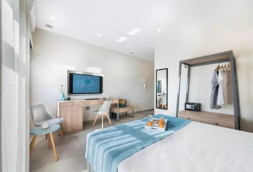 Hotelli Santorini Main Square