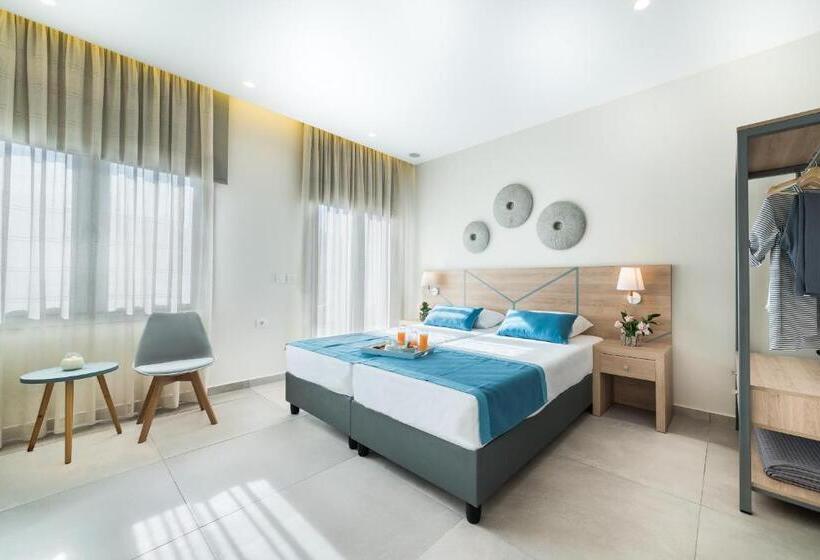 Szálloda Santorini Main Square