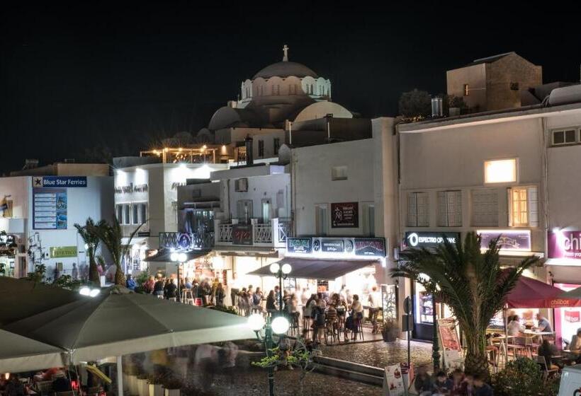 Szálloda Santorini Main Square