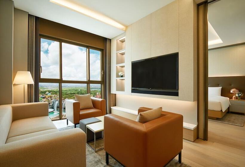 Shinhwa Jeju Shinhwa World Hotel & Resorts