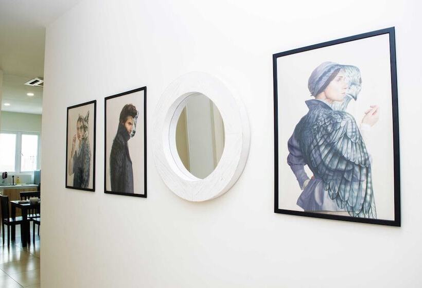 Hotel The Octagon Ipoh By Plush