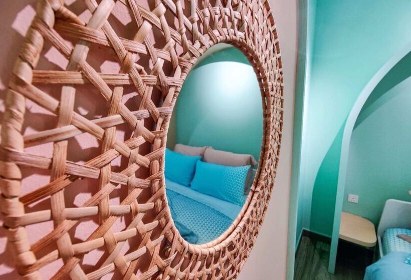 Hotel The Octagon Ipoh By Plush