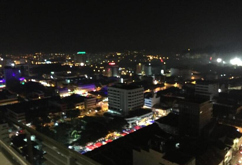 Hotel The Octagon Ipoh By Plush