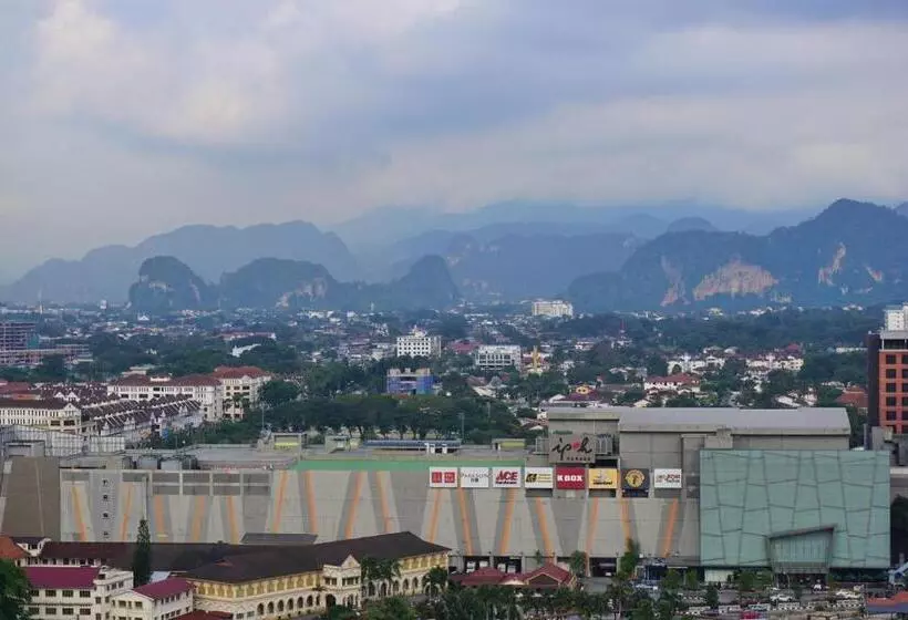 Hotelli The Octagon Ipoh By Plush