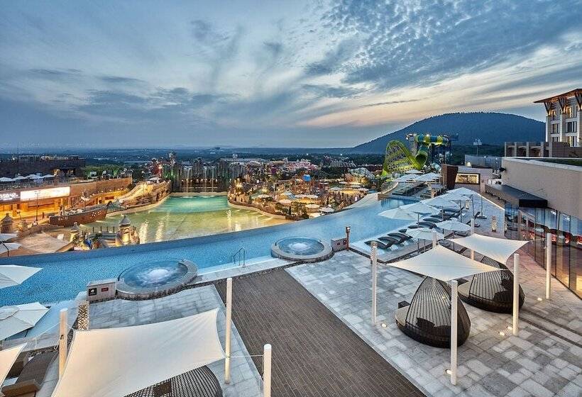 Shinhwa Jeju Shinhwa World Hotel & Resorts