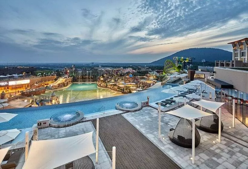 Shinhwa Jeju Shinhwa World Hotel & Resorts