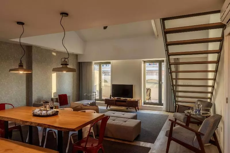 Your Opo Central Apartments