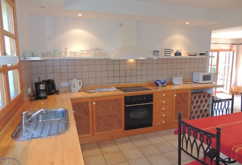 Cozy Cottage In Porto Cristo Novo With Swimming Pool