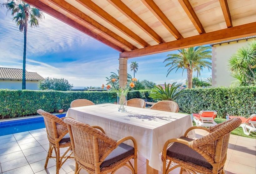 Cozy Cottage In Porto Cristo Novo With Swimming Pool