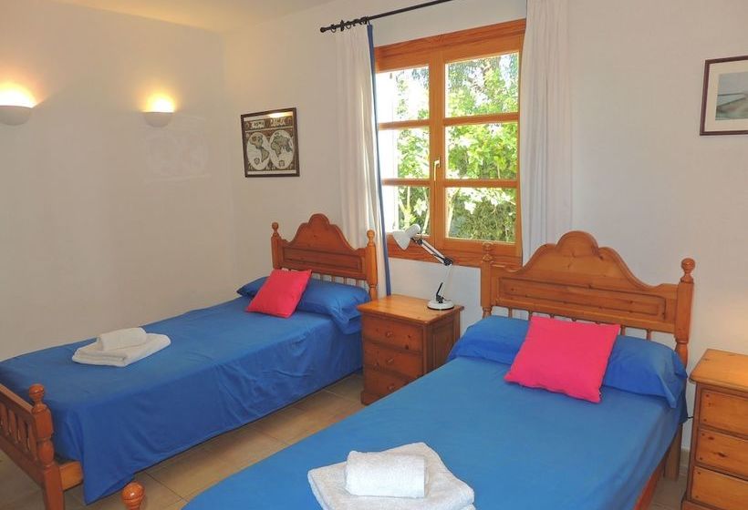 Cozy Cottage In Porto Cristo Novo With Swimming Pool