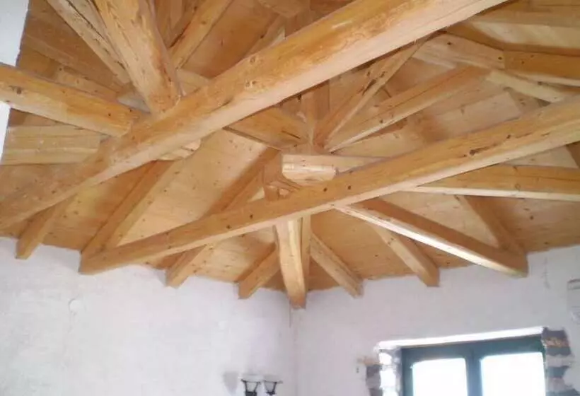 Hotelli Arachovitika Kalivia