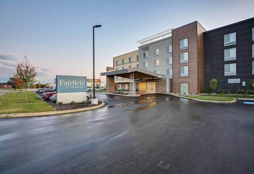 בית מלון כפרי Fairfield Inn & Suites Bardstown