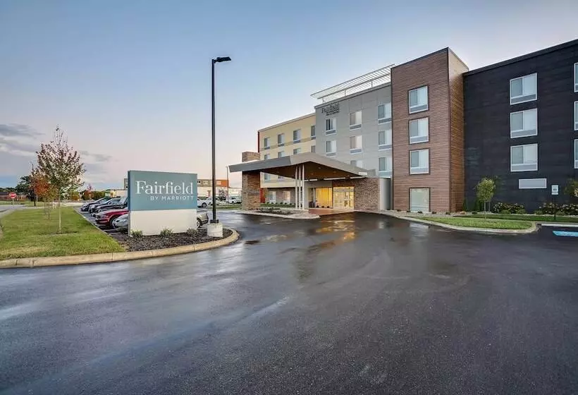 ホテル Fairfield Inn & Suites Bardstown