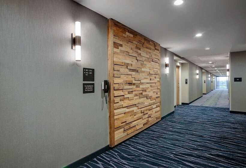 בית מלון כפרי Fairfield Inn & Suites Bardstown