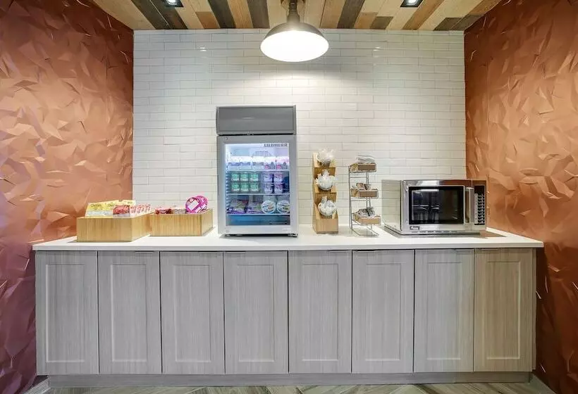 ホテル Fairfield Inn & Suites Bardstown