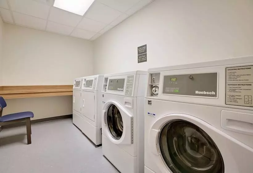 ホテル Fairfield Inn & Suites Bardstown