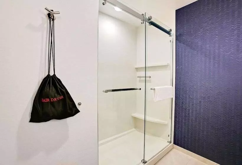 ホテル Fairfield Inn & Suites Bardstown