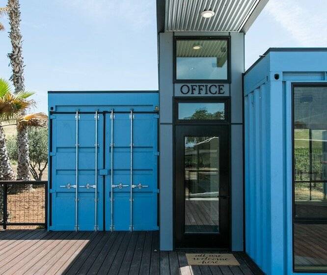 בית מלון כפרי Geneseo Inn