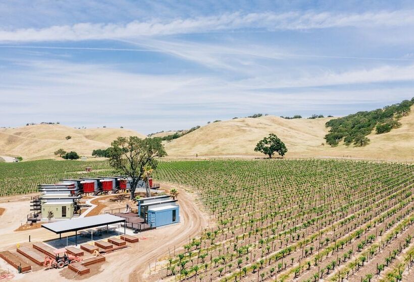 בית מלון כפרי Geneseo Inn