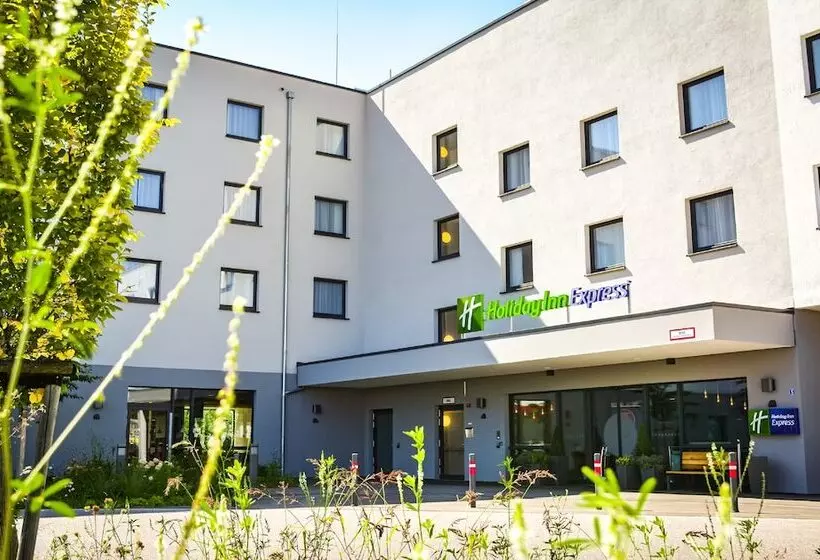 ホテル Holiday Inn Express Munich   Olching, An Ihg