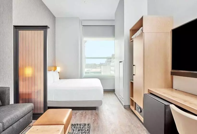 هتل Hyatt Place Chicago Medical/university District