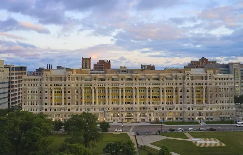 هتل Hyatt Place Chicago Medical/university District