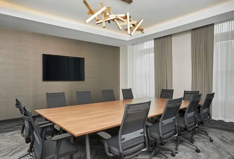 ホテル Hyatt Place Chicago Medical/university District