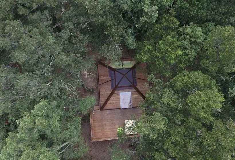 Hotelli Le Mas Cabanids