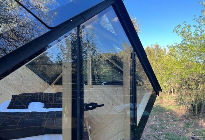 בית מלון כפרי Le Mas Cabanids