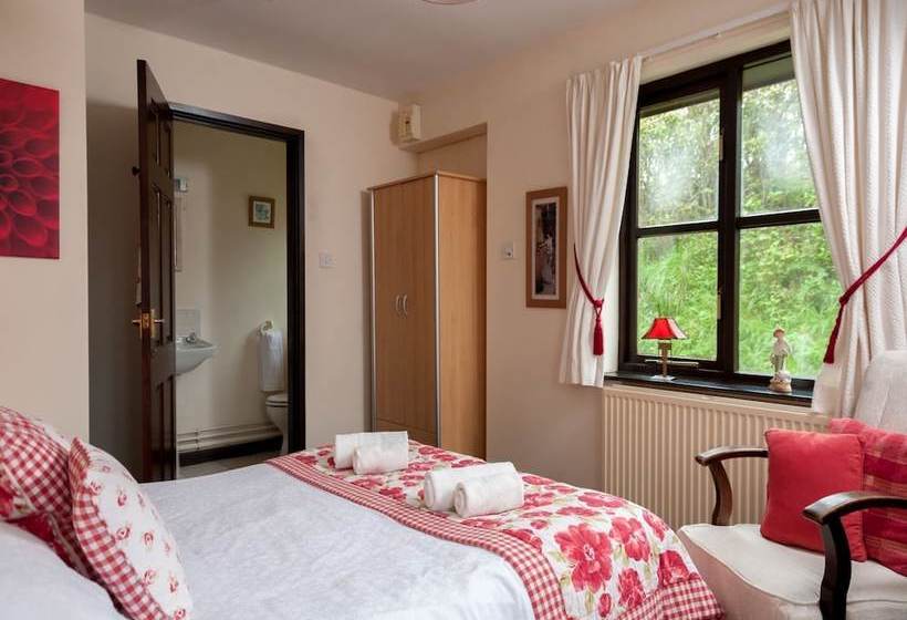 Luxury Cottage In Brecon With Garden