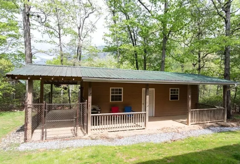 Mountain Lake Retreat