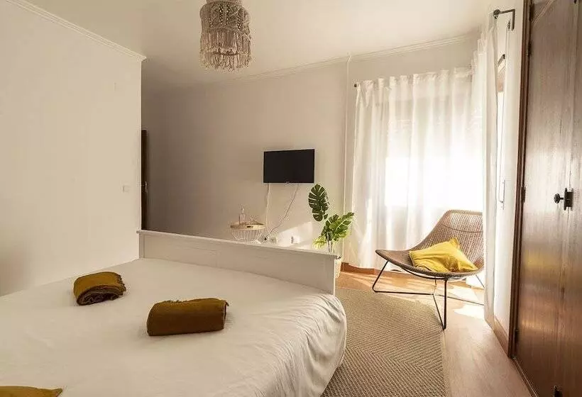 پانسیون Ericeira Paradise House&suites