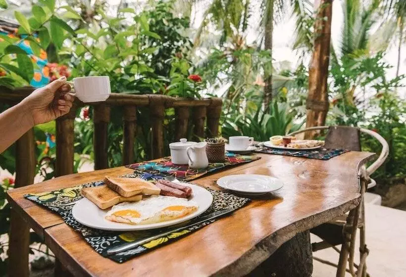 Majatalo Shanuo Beach Bungalows