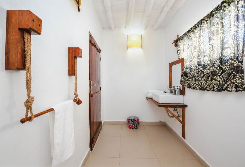 ペンション Shanuo Beach Bungalows