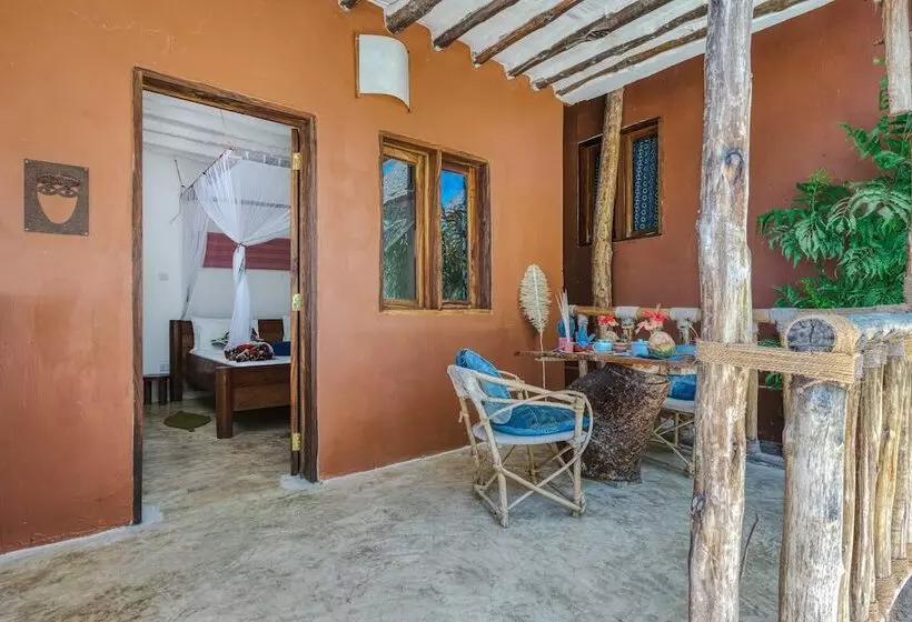 Majatalo Shanuo Beach Bungalows