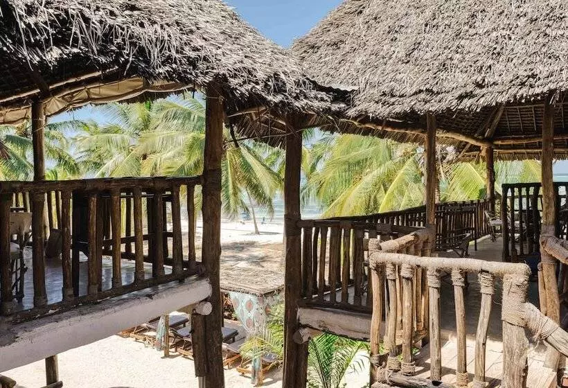 Majatalo Shanuo Beach Bungalows