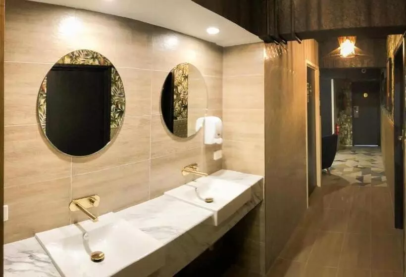 Retkeilymaja Brisbane Quarters