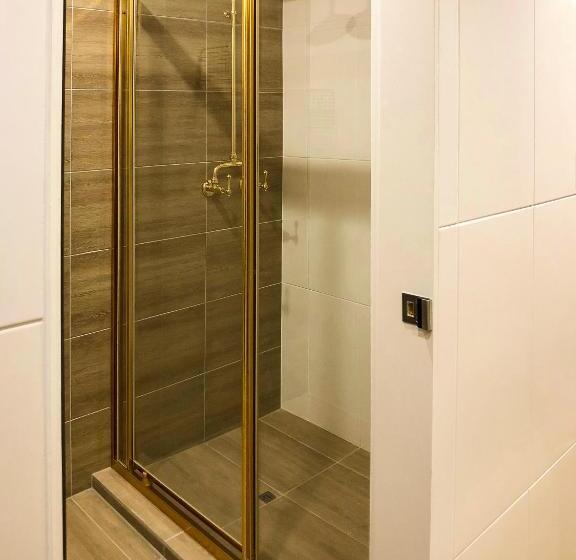 Общежитие Brisbane Quarters