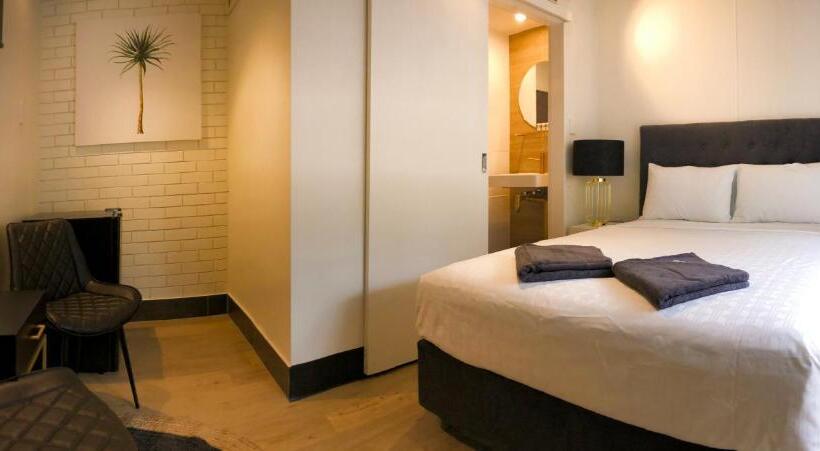 Общежитие Brisbane Quarters