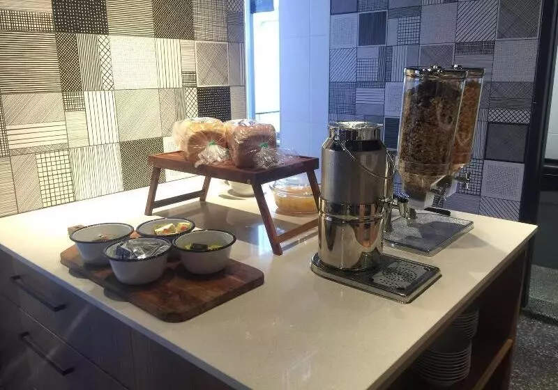 Retkeilymaja Brisbane Quarters