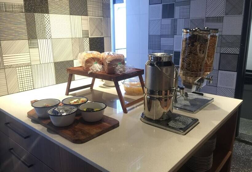 Общежитие Brisbane Quarters